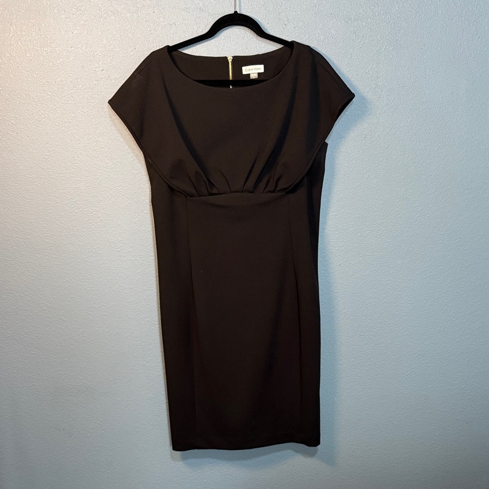 Calvin Klein Elegant Black Midi Dress - Picture 3 of 4